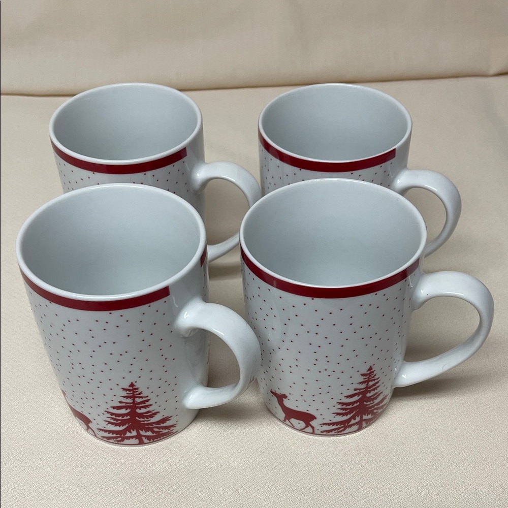 Festive Red and White Mug Set